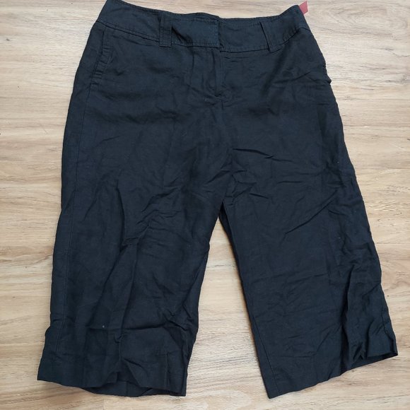 Linen Capri Pants - Picture 1 of 2